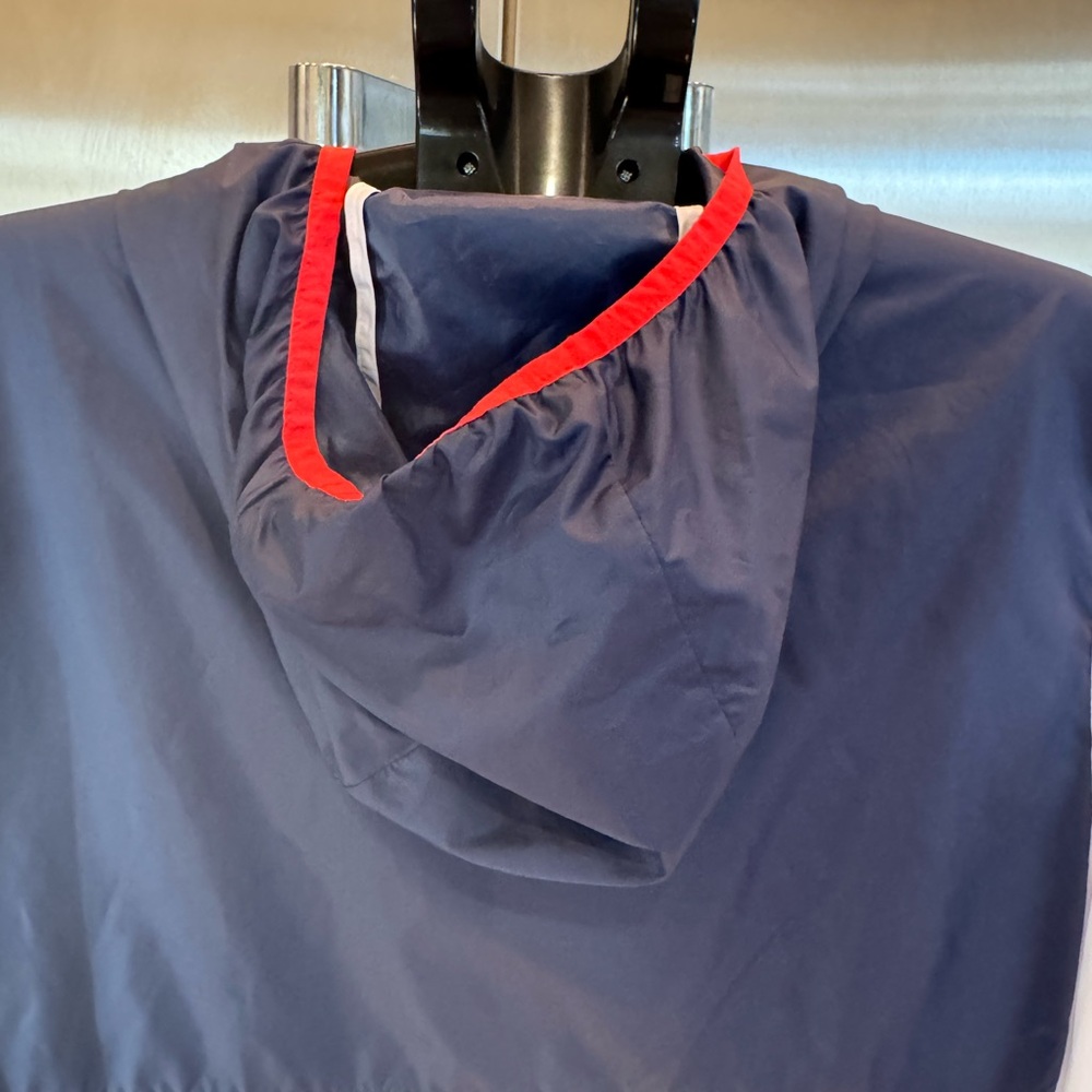 Columbia Women's Navy and White Pullover Windbreaker - Picture 6 of 9